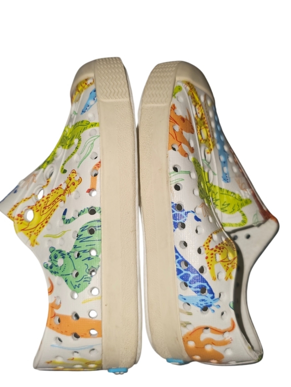 Native Shoes - Picture 3 of 7